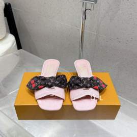 Picture of Louis Vuitton Shoes _SKULVsz35-40512460.5CMLL0705
